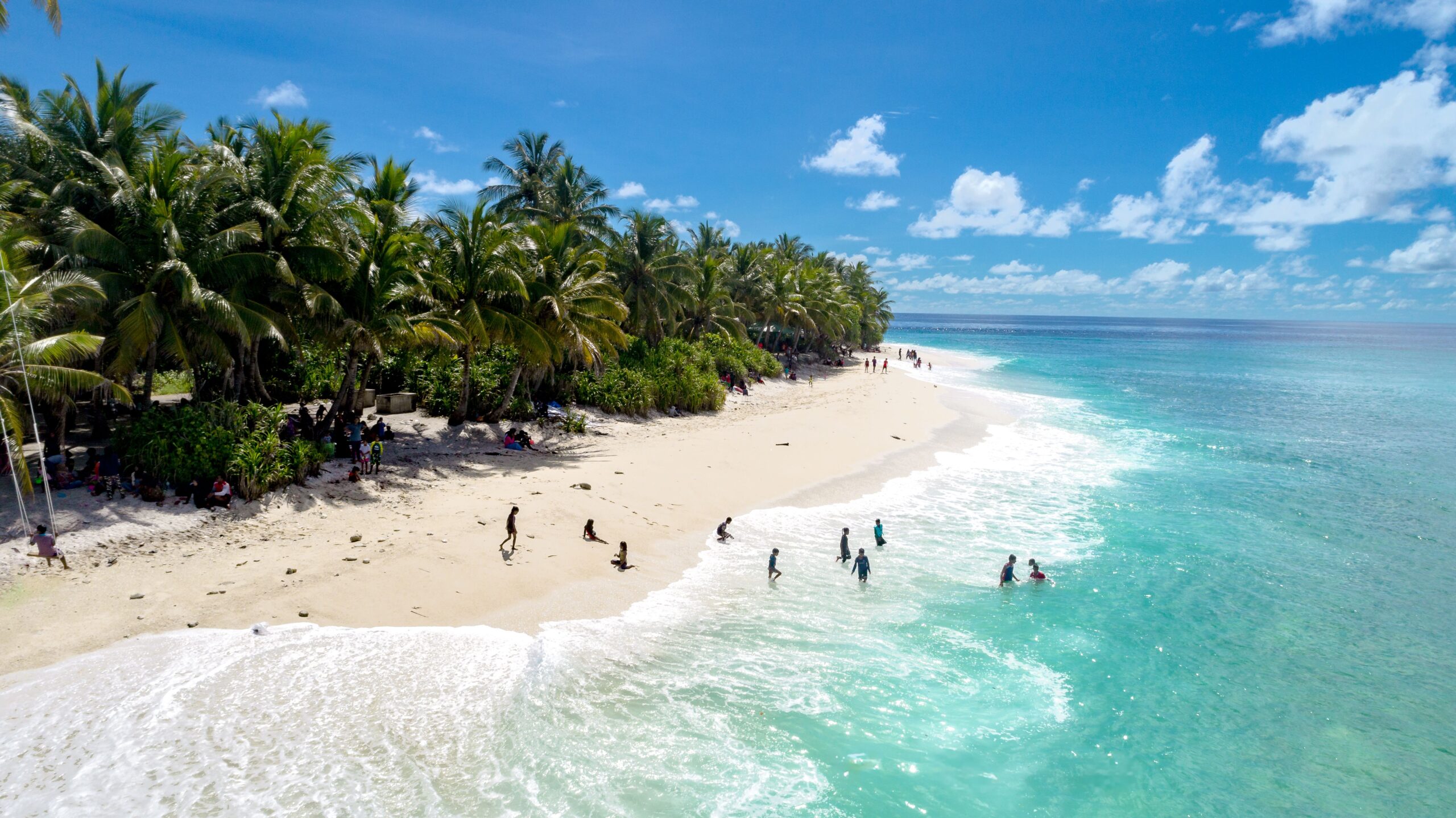 Maldives country guides