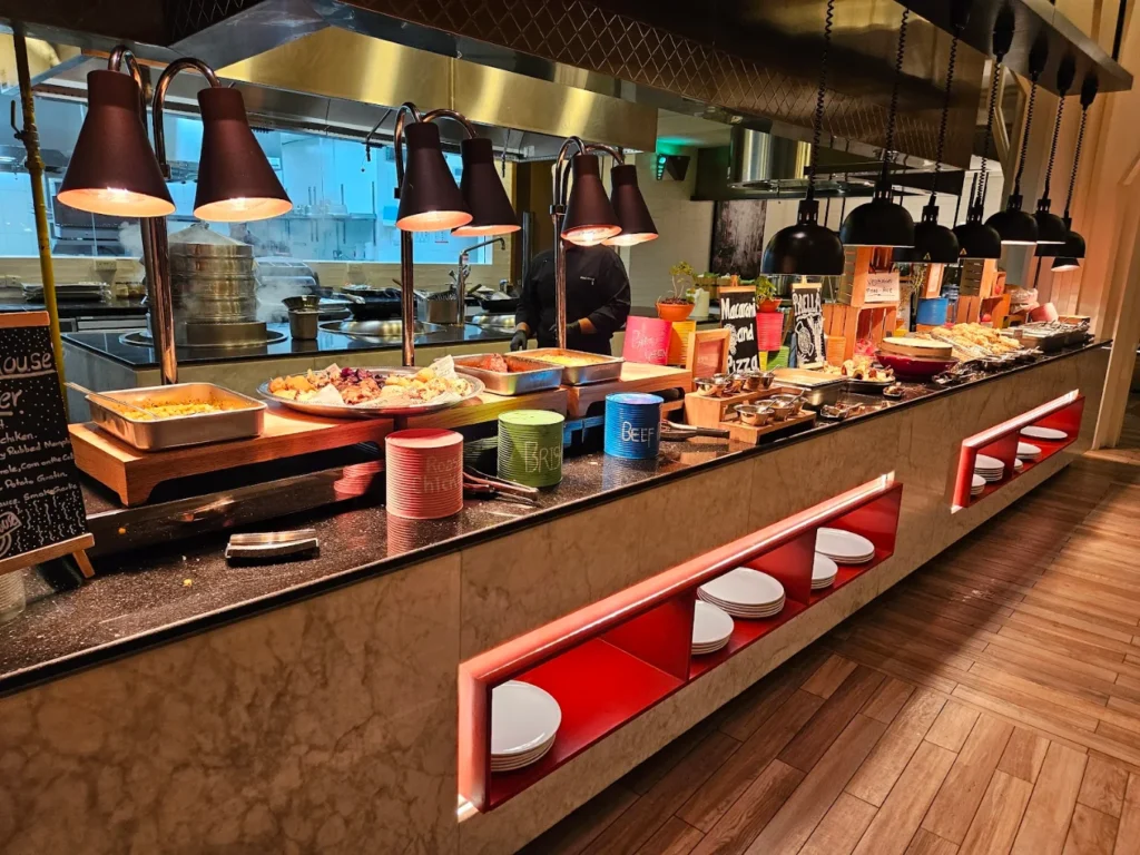 Creek Kitchen brunch buffet at Marriott Marquis Dubai