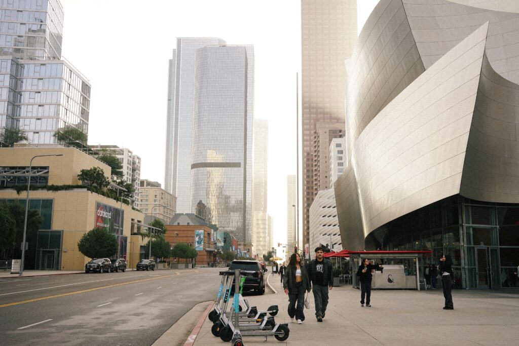Walt Disney Concert Hall and pedestrians walking in Downtown Los Angeles