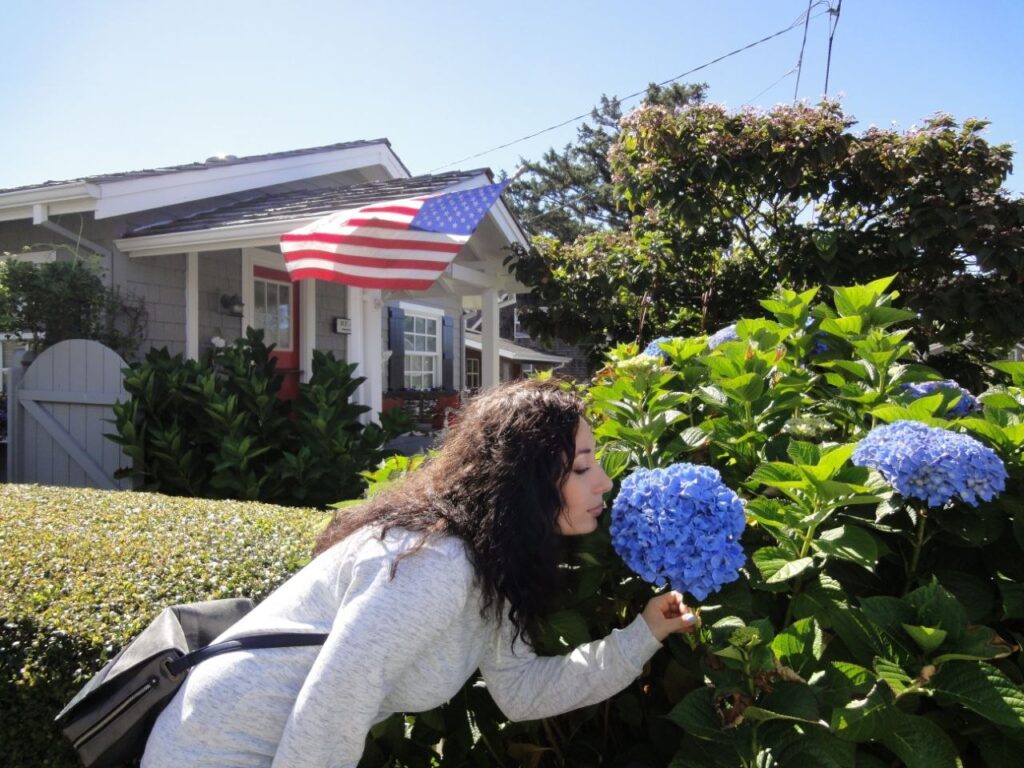 Arriving in Portland and enjoying the city’s flowers and green surroundings
